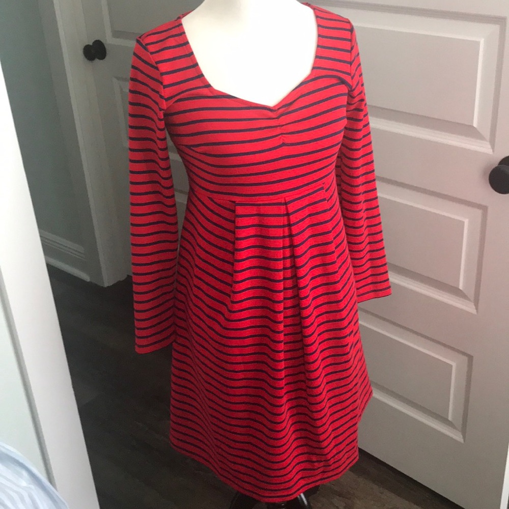 Precious long sleeve maternity dress
